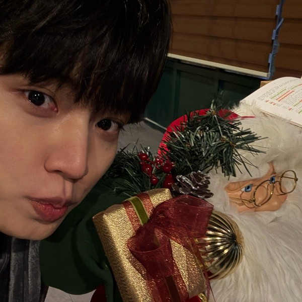 Shining profile picture of HYUK (OMEGA X) on today's Choeaedol