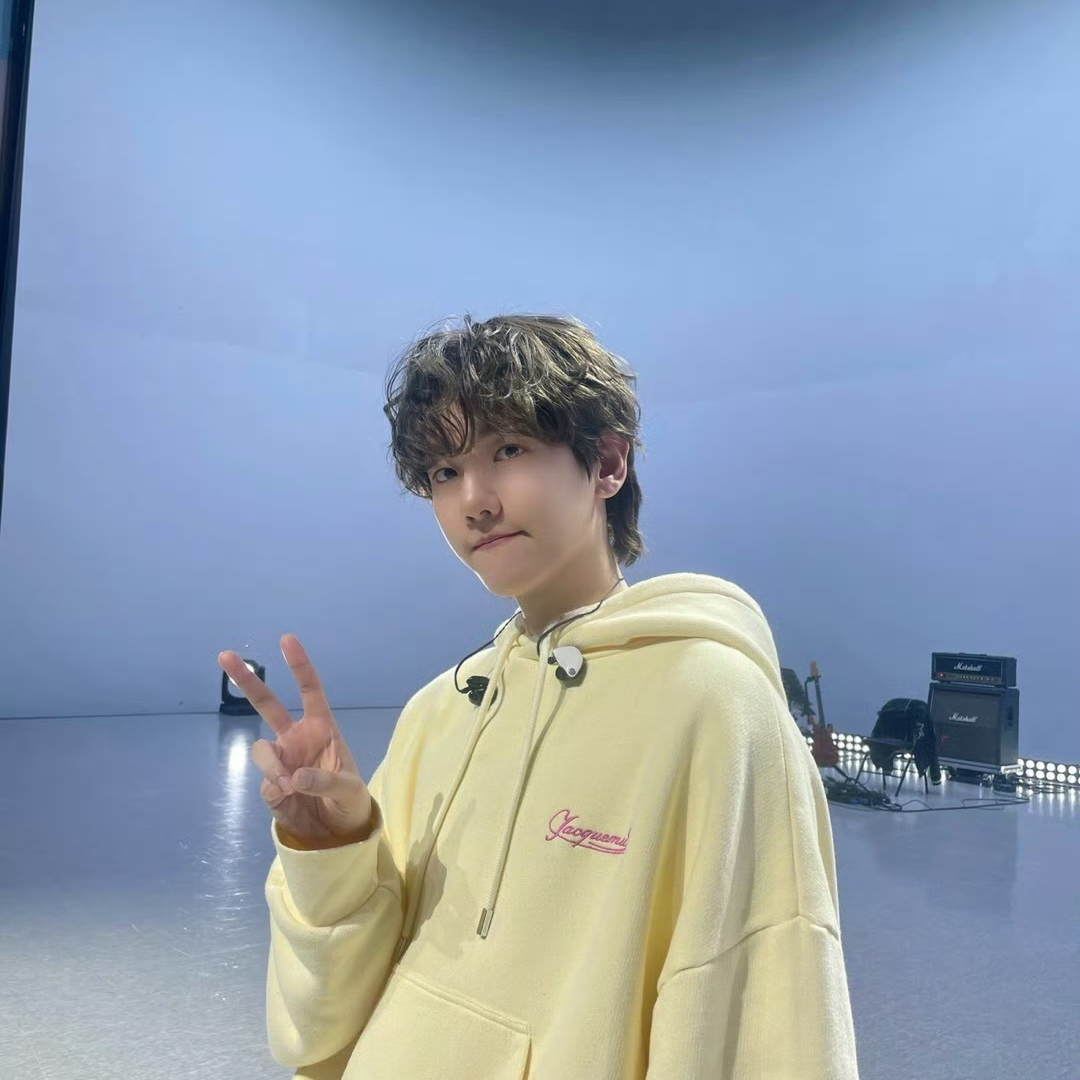 A moment captured by Baekhyun (EXO)'s fan