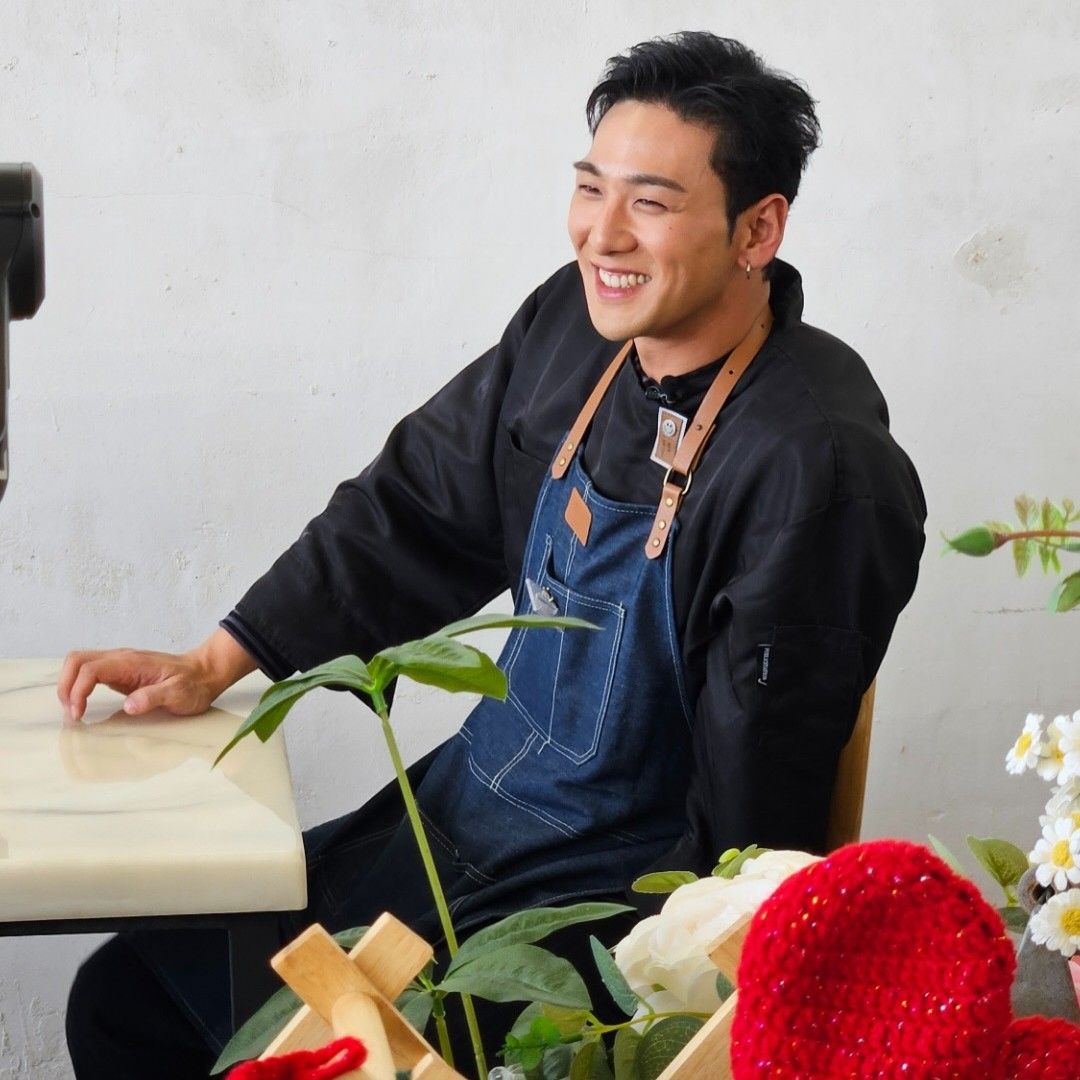 Foto aktivitas terbaru Baekho