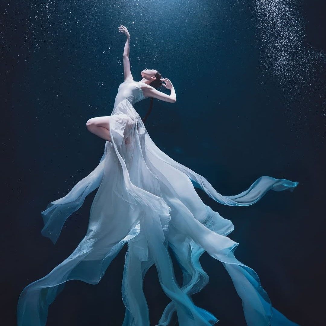 Foto aktivitas terbaru TWICE