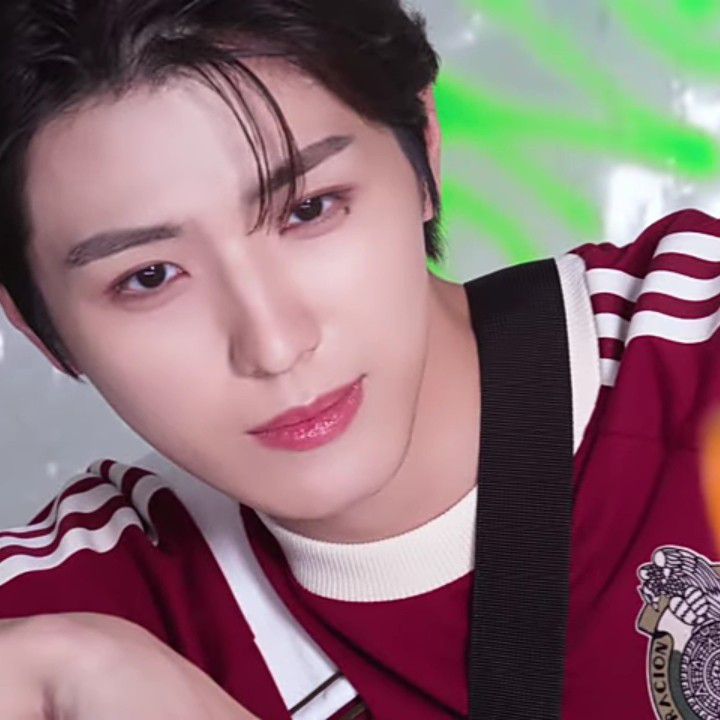 Behind-the-scenes cut of Yonghee (CIX)