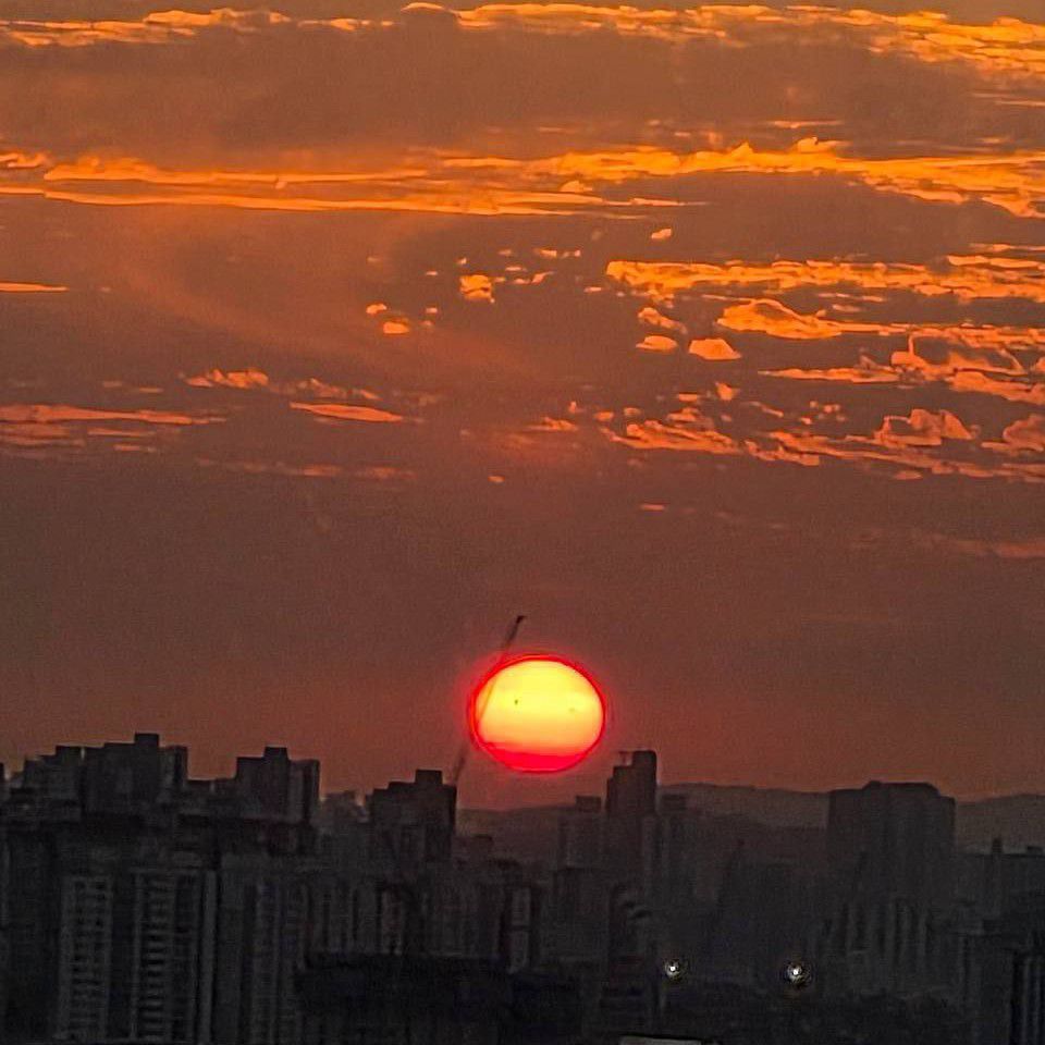 A moment captured by Jimin (BTS)'s fan