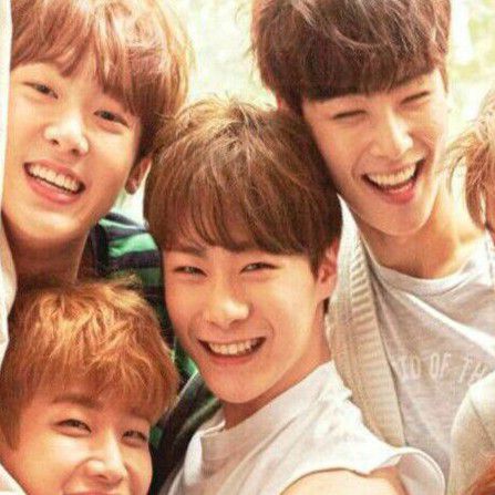 Latest photo of Moonbin (ASTRO)