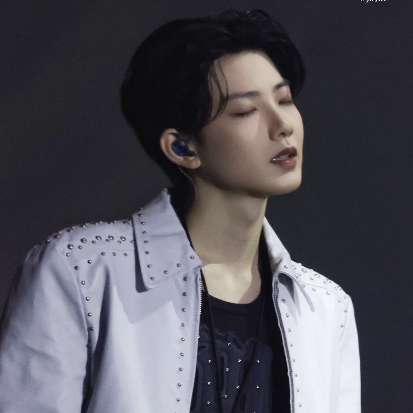 Latest photo of Junkyu (TREASURE)