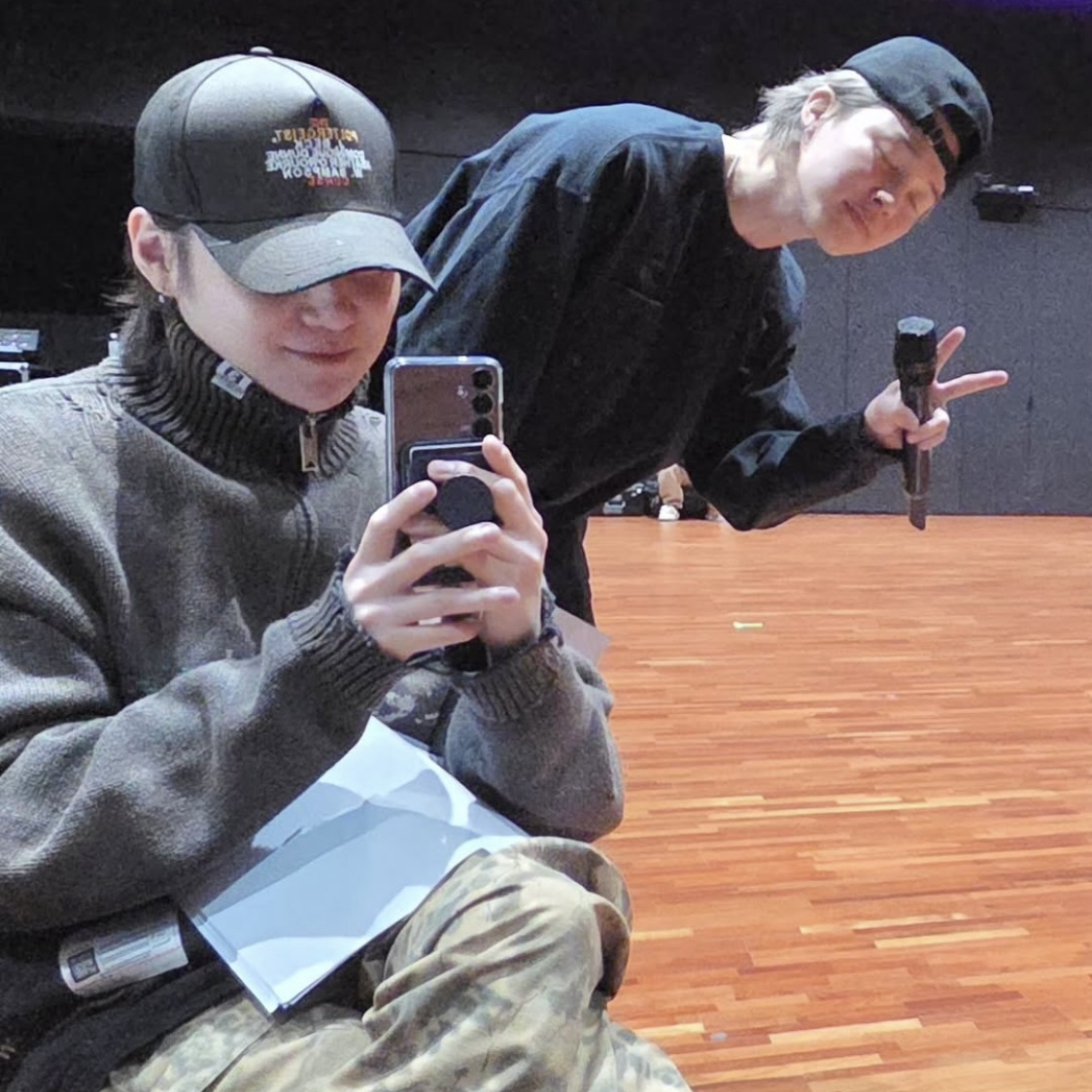 Behind-the-scenes cut of SUGA (BTS)