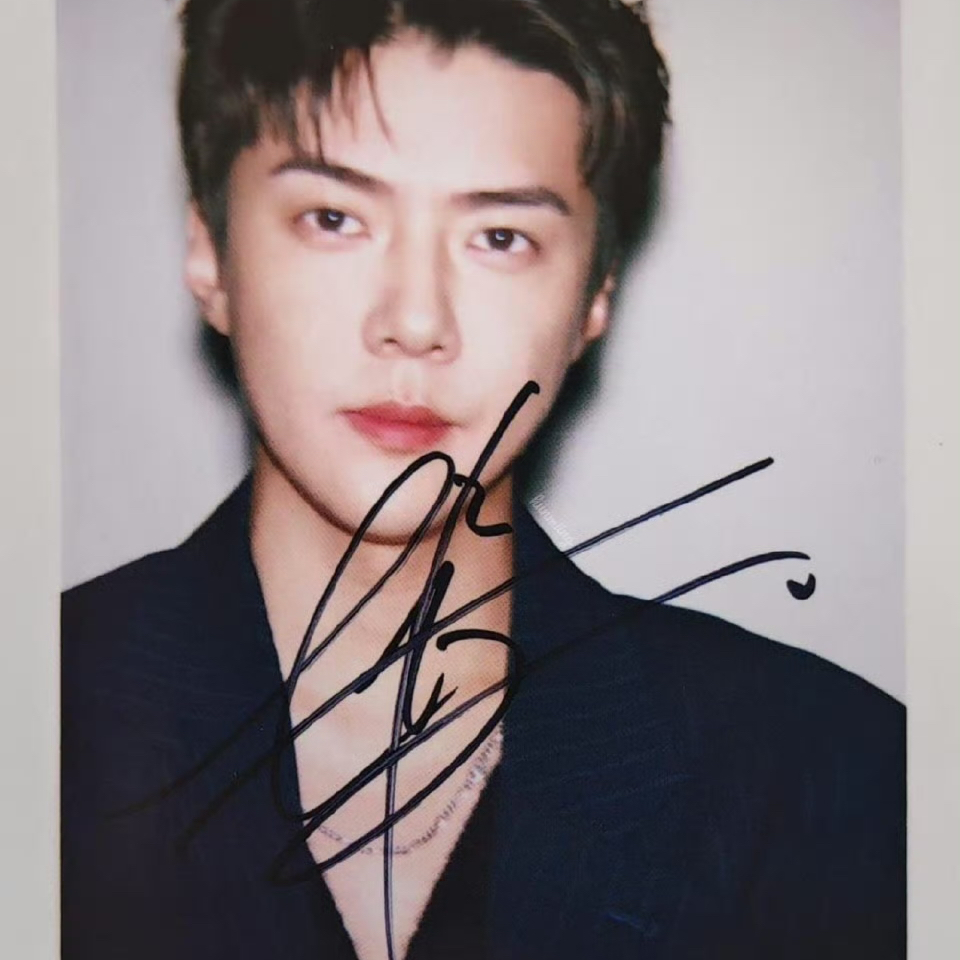 Behind-the-scenes cut of Sehun (EXO)