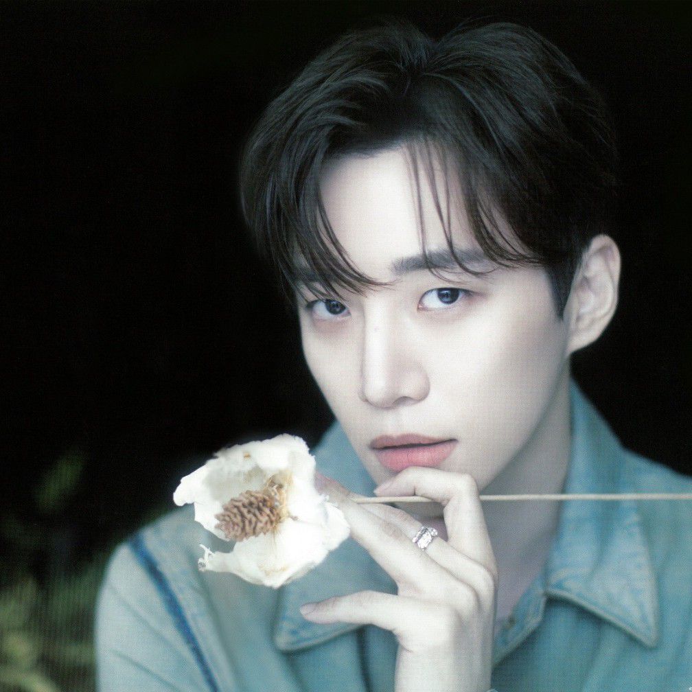 Recent activity shot of Junho (2PM)
