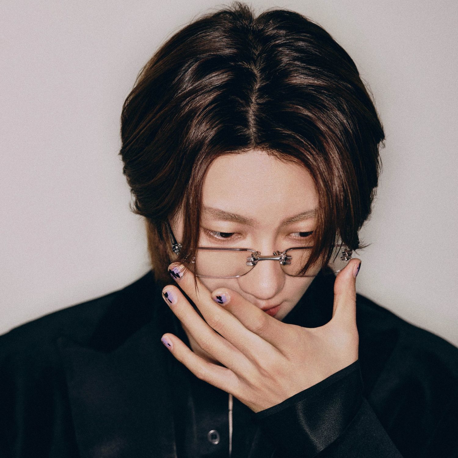 Behind-the-scenes cut of The 8 (SEVENTEEN)