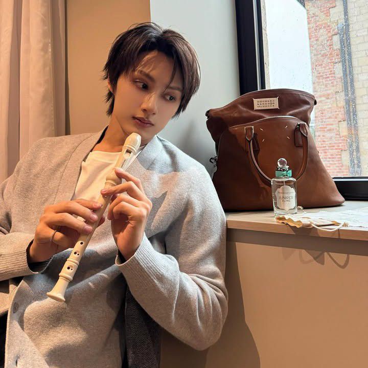 Recent activity shot of Jun (SEVENTEEN)