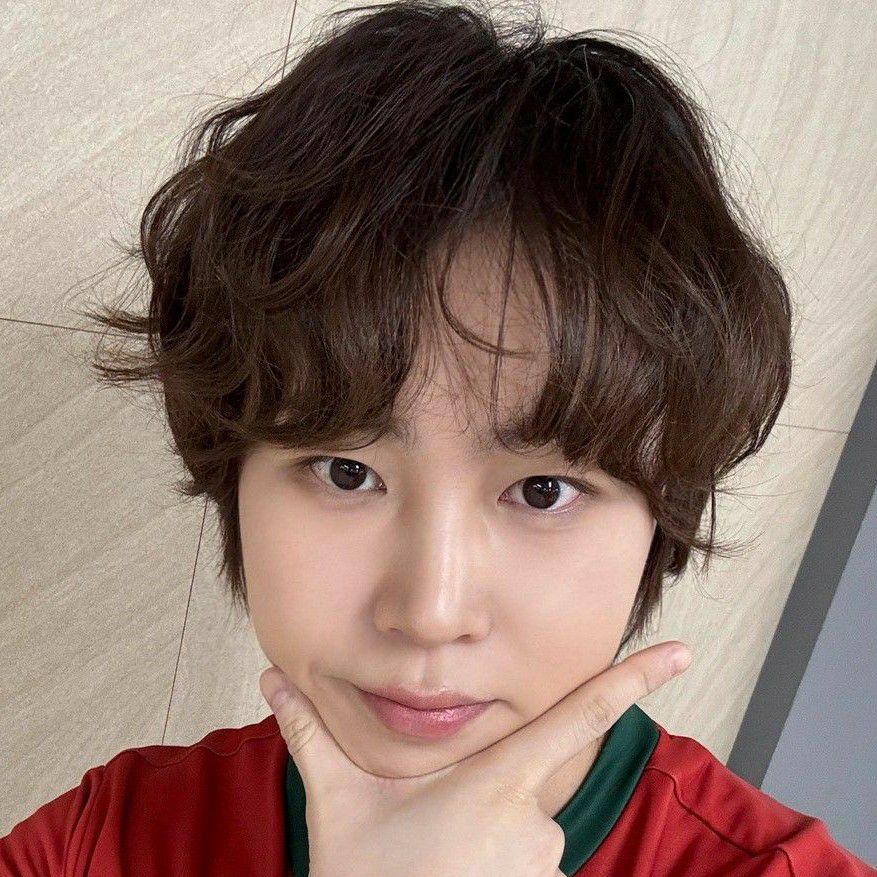 A moment captured by Ha Sungwoon's fan