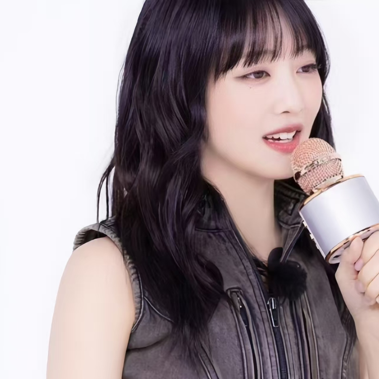 Potret di balik layar i-dle