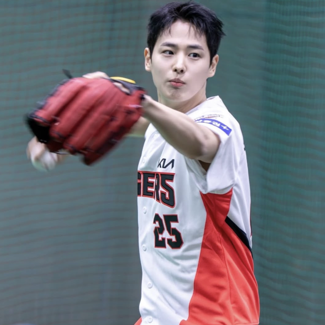 Recent activity shot of Choi Byungchan