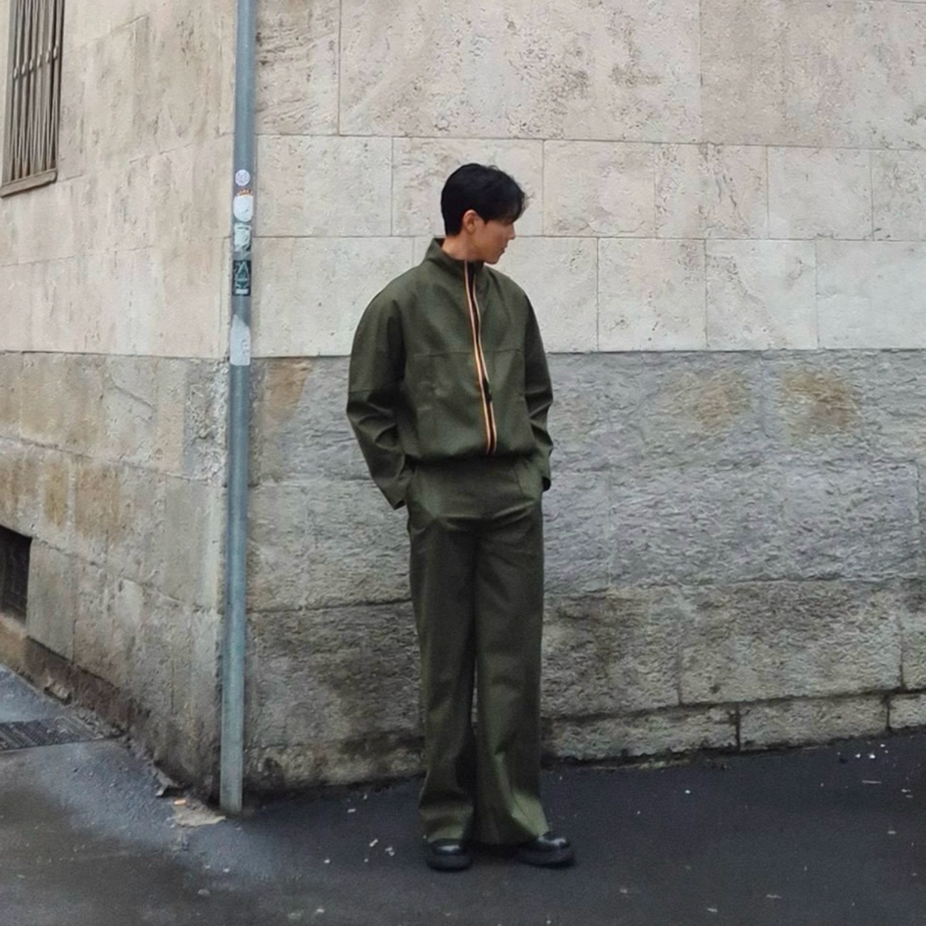 Behind-the-scenes cut of Shownu (MONSTA X)