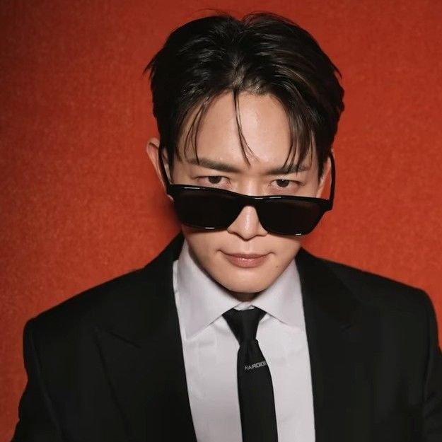 Recent activity shot of Minho (SHINee)