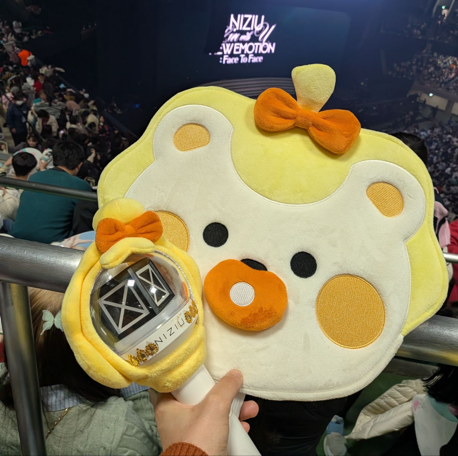 Mako (NiziU)的幕后花絮