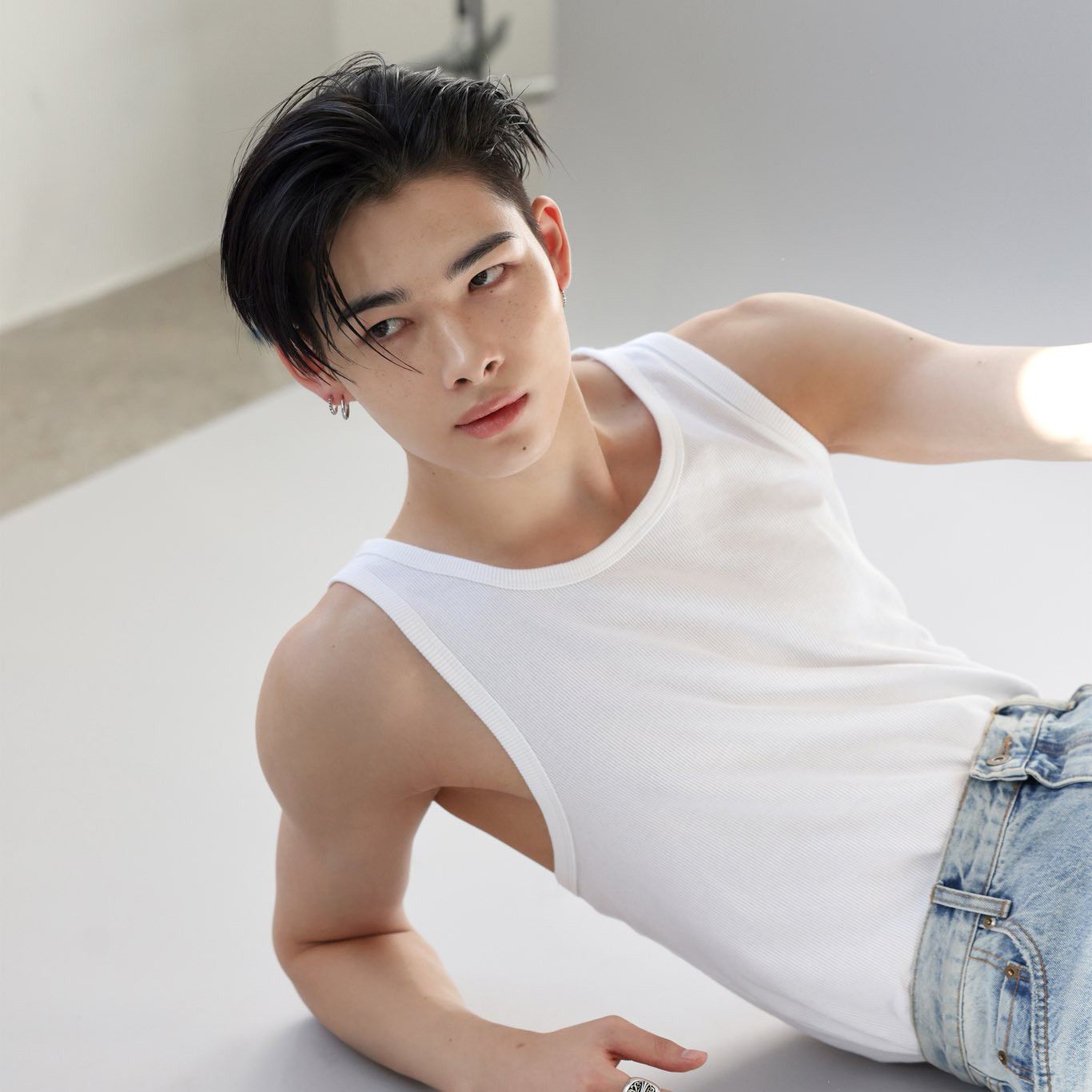 Recent activity shot of NI-KI (ENHYPEN)