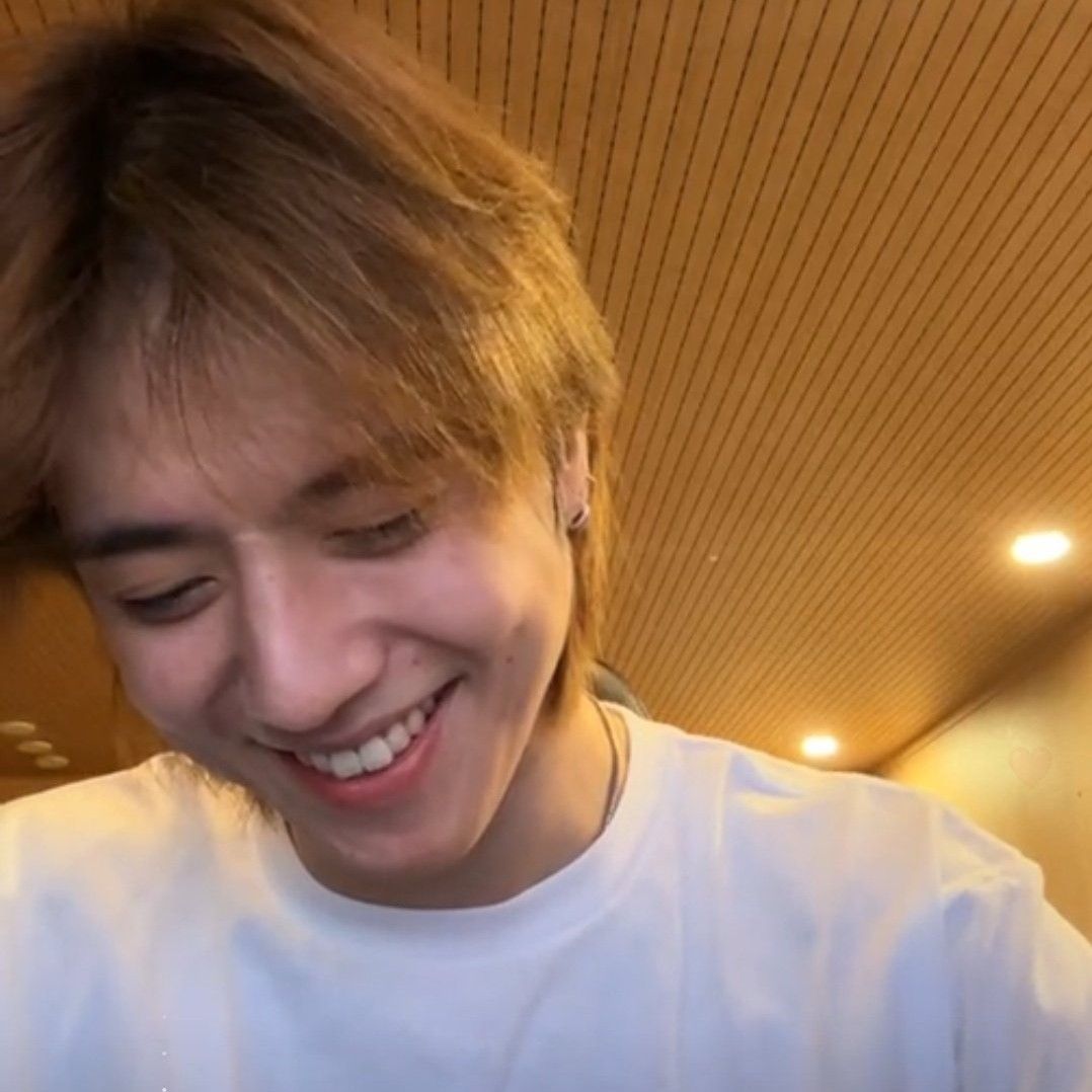 Behind-the-scenes cut of Yugyeom (GOT7)