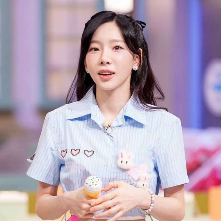 Recent activity shot of Taeyeon (Girls' Generation)