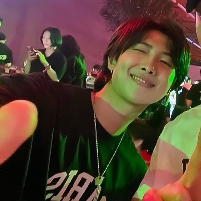 Behind-the-scenes cut of RM (BTS)