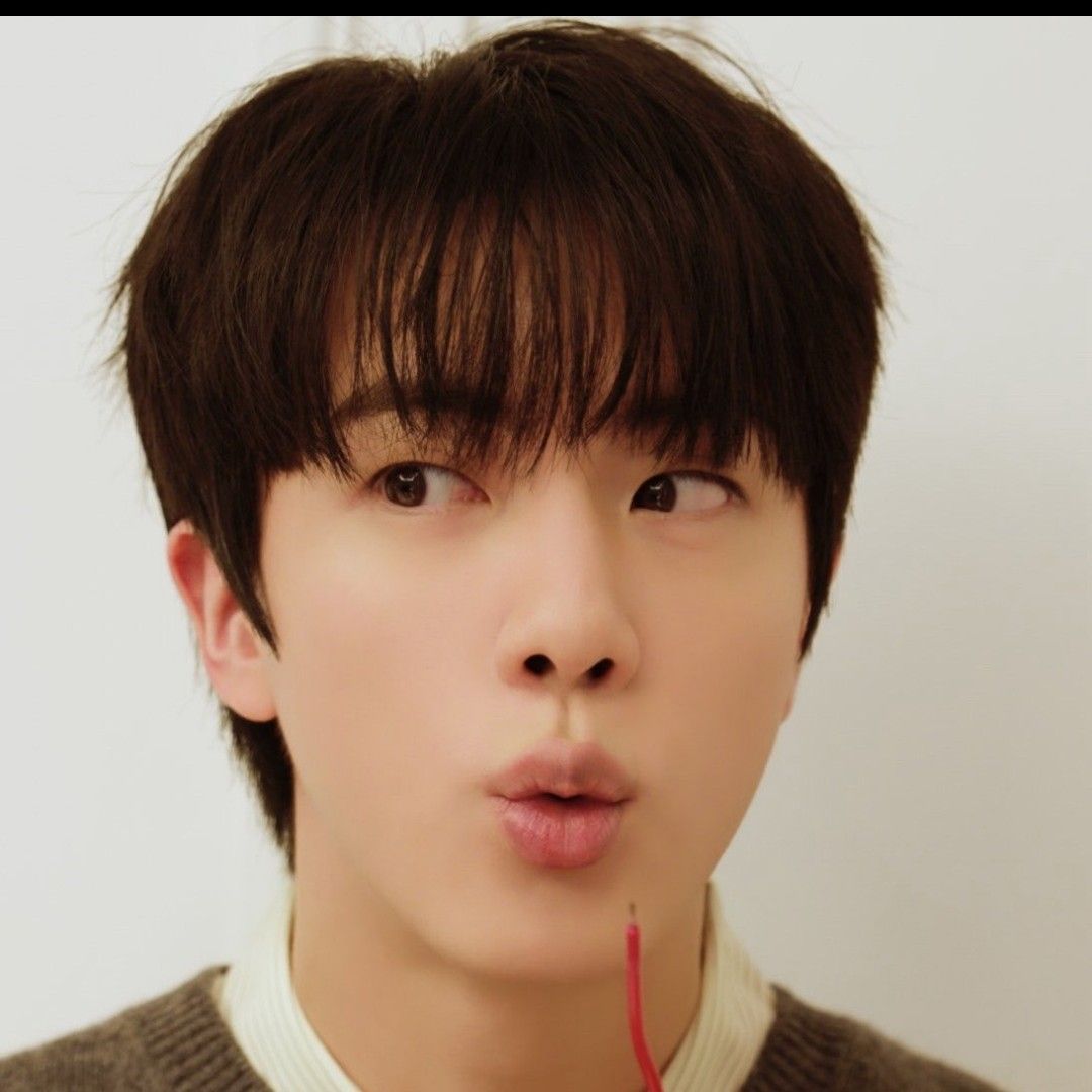 Latest photo of Jin (BTS)