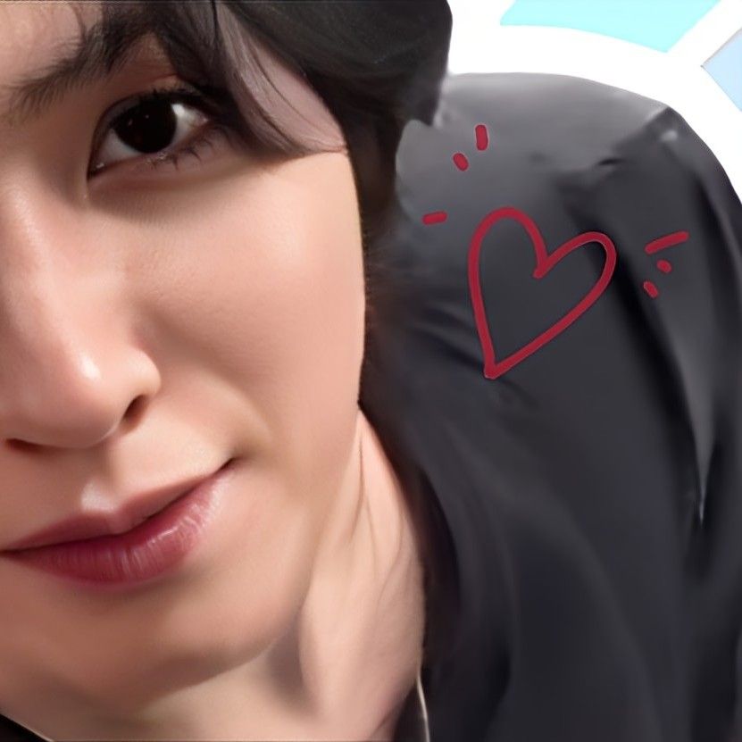 Latest photo of Wooseok (PENTAGON)