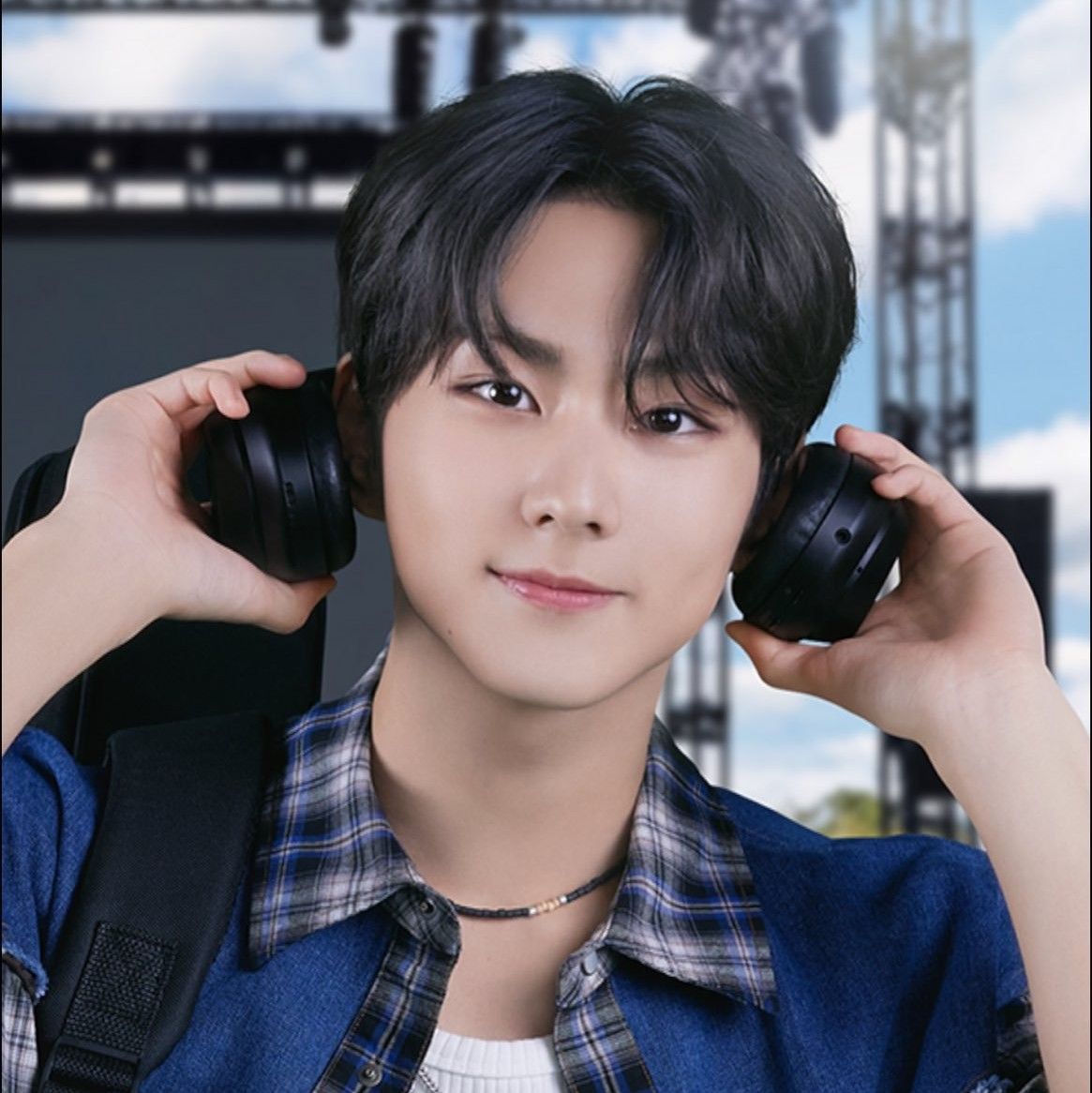 Recent activity shot of Jungwon (ENHYPEN)