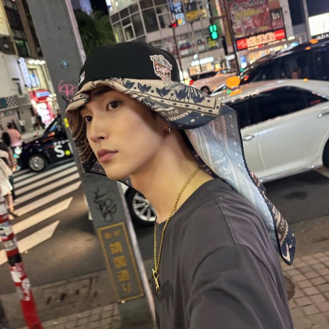 Behind-the-scenes cut of Seunghan