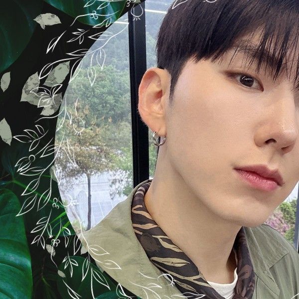 Recent activity shot of Kihyun (MONSTA X)