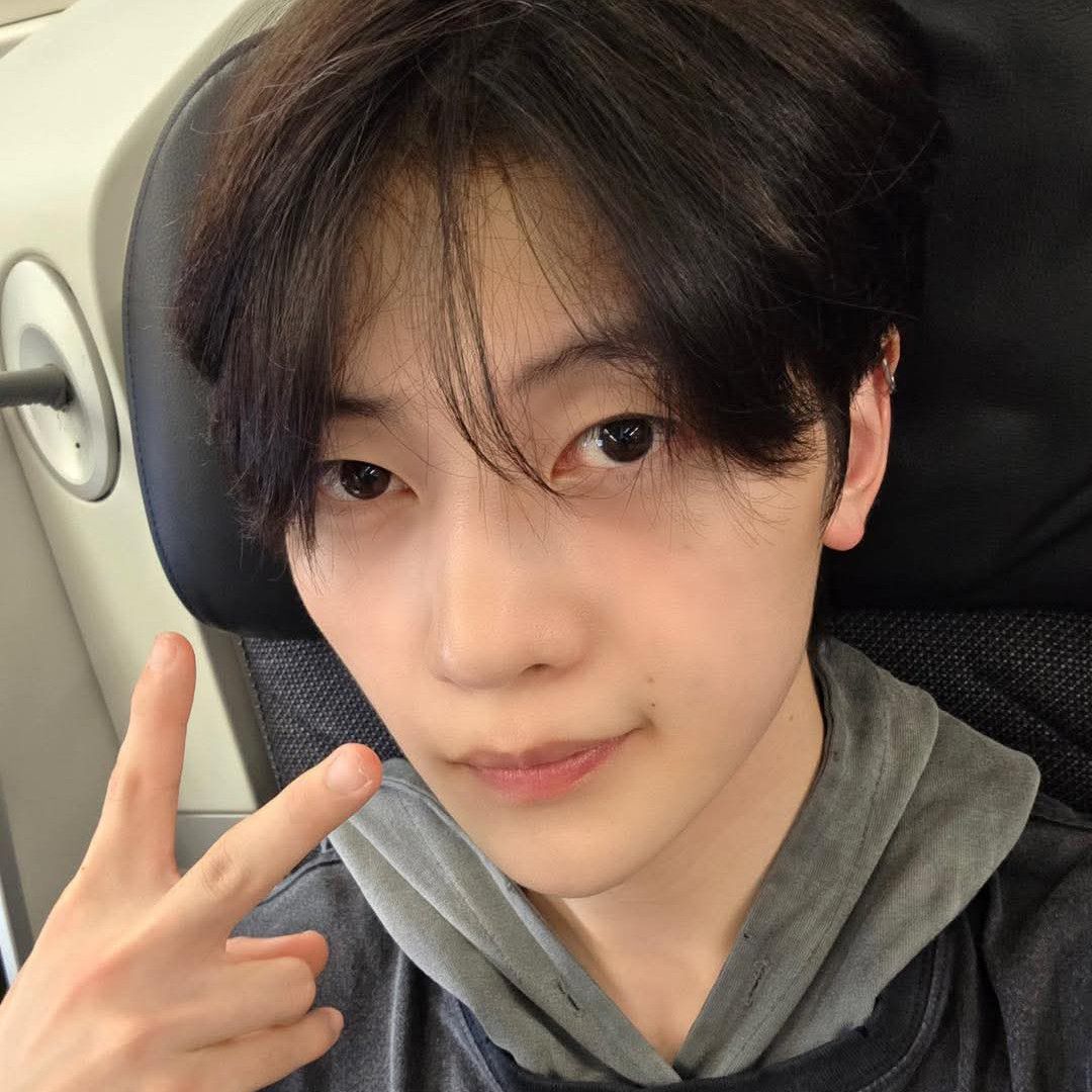 Recent activity shot of Seok Matthew (ZEROBASEONE)