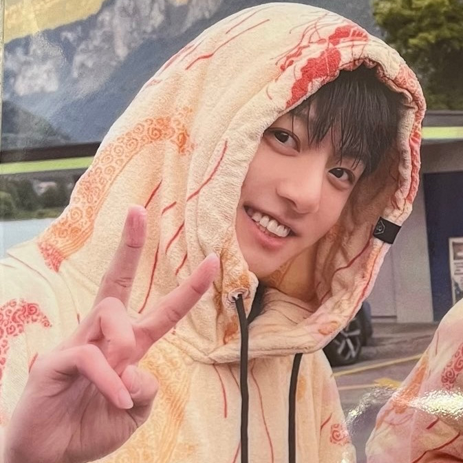 柾国 (防弹少年团)的最新活动照片