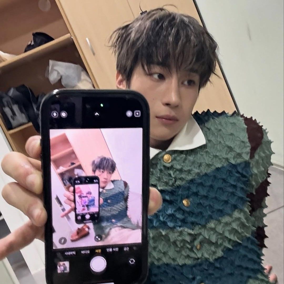 Foto terbaru Han Seungwoo