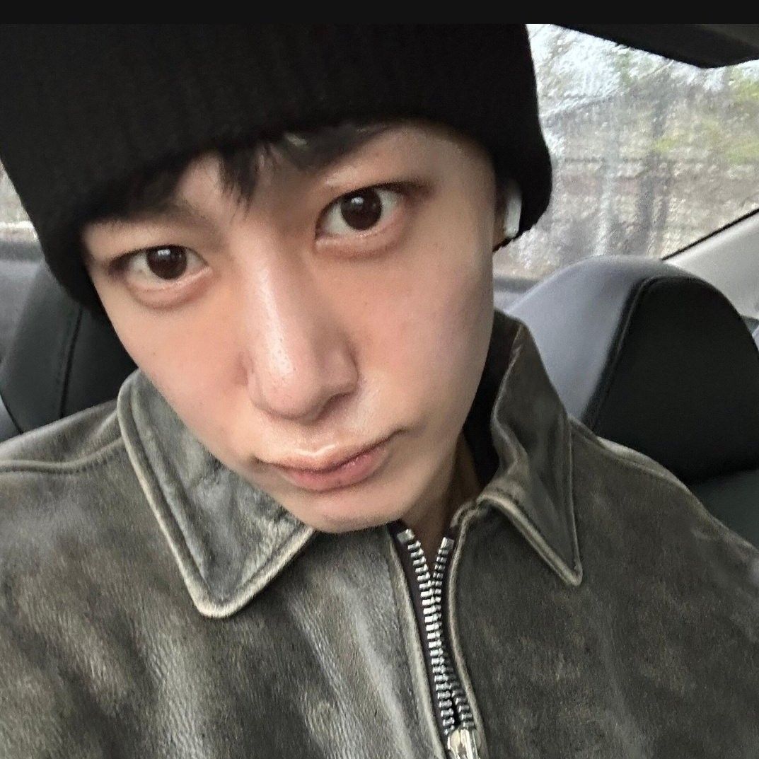 Recent activity shot of MONSTA X
