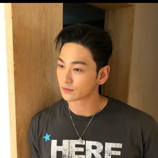 Latest photo of Baekho