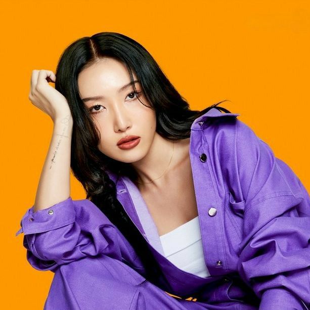 Behind-the-scenes cut of Hwasa (MAMAMOO)