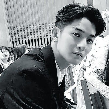 A moment captured by Bae Jinyoung's fan