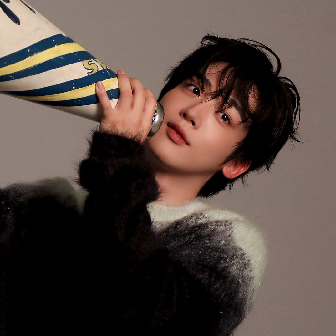 Recent activity shot of Kim Yohan (WEi)