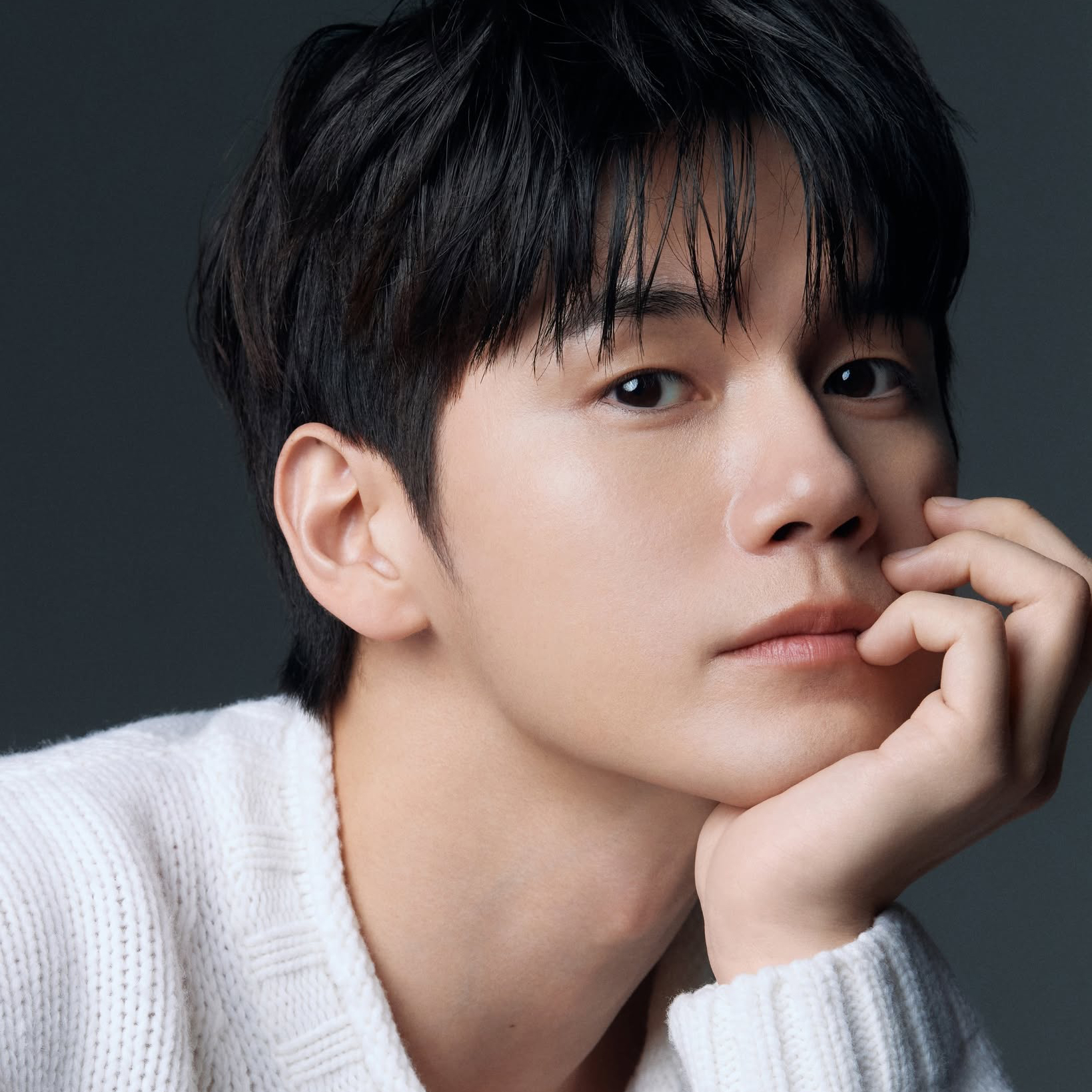 Recent activity shot of Ong Seongwu