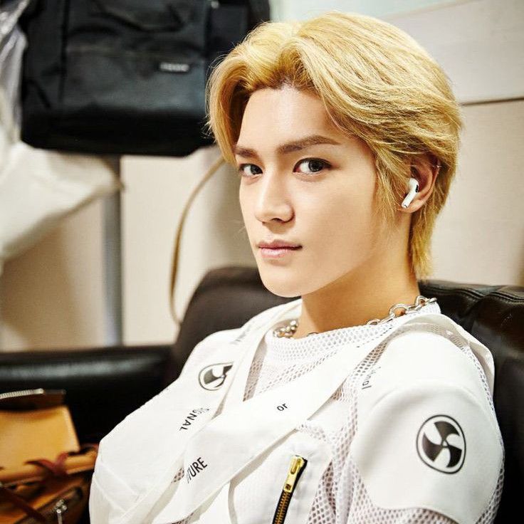 A moment captured by Taeyong (NCT 127)'s fan