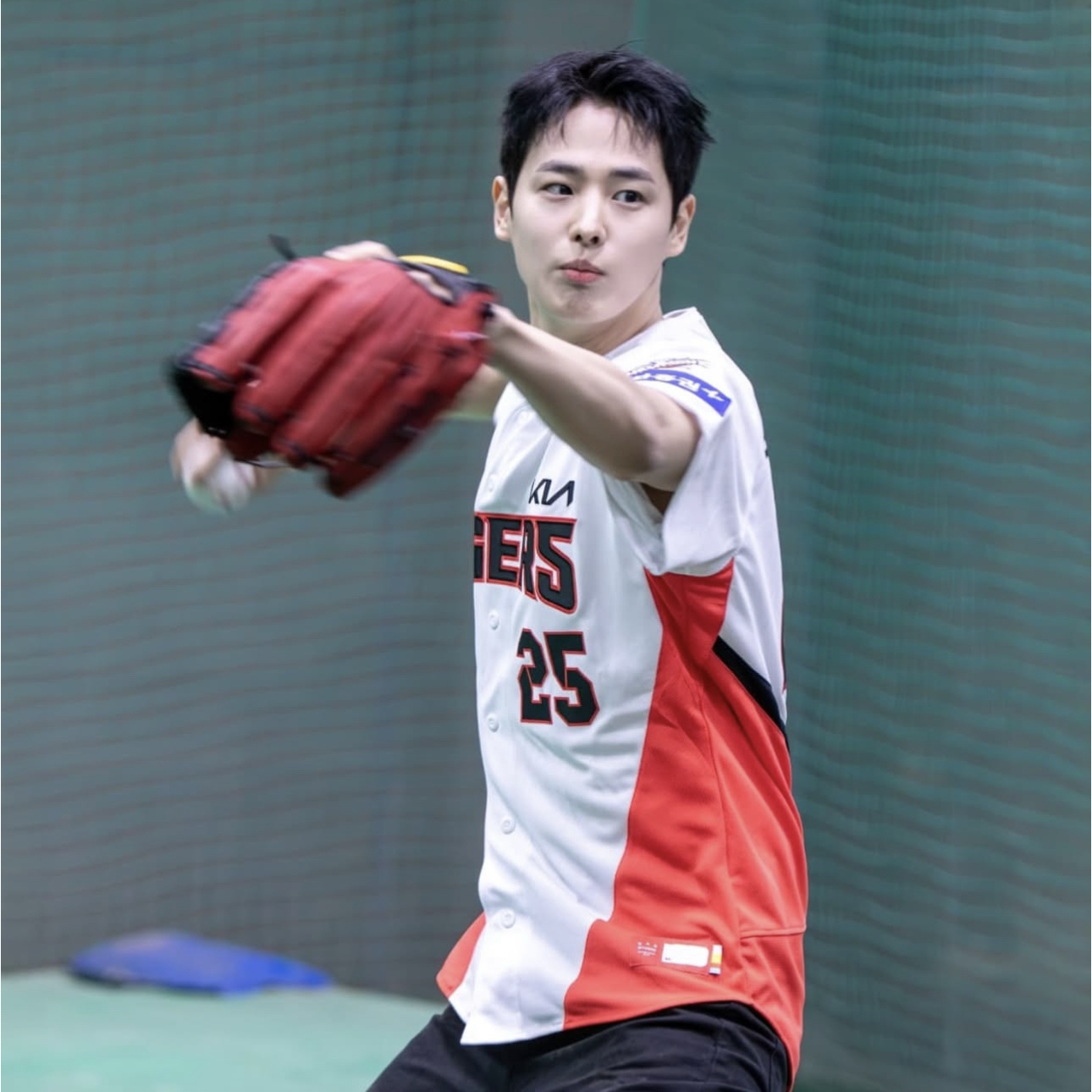 Recent activity shot of Choi Byungchan