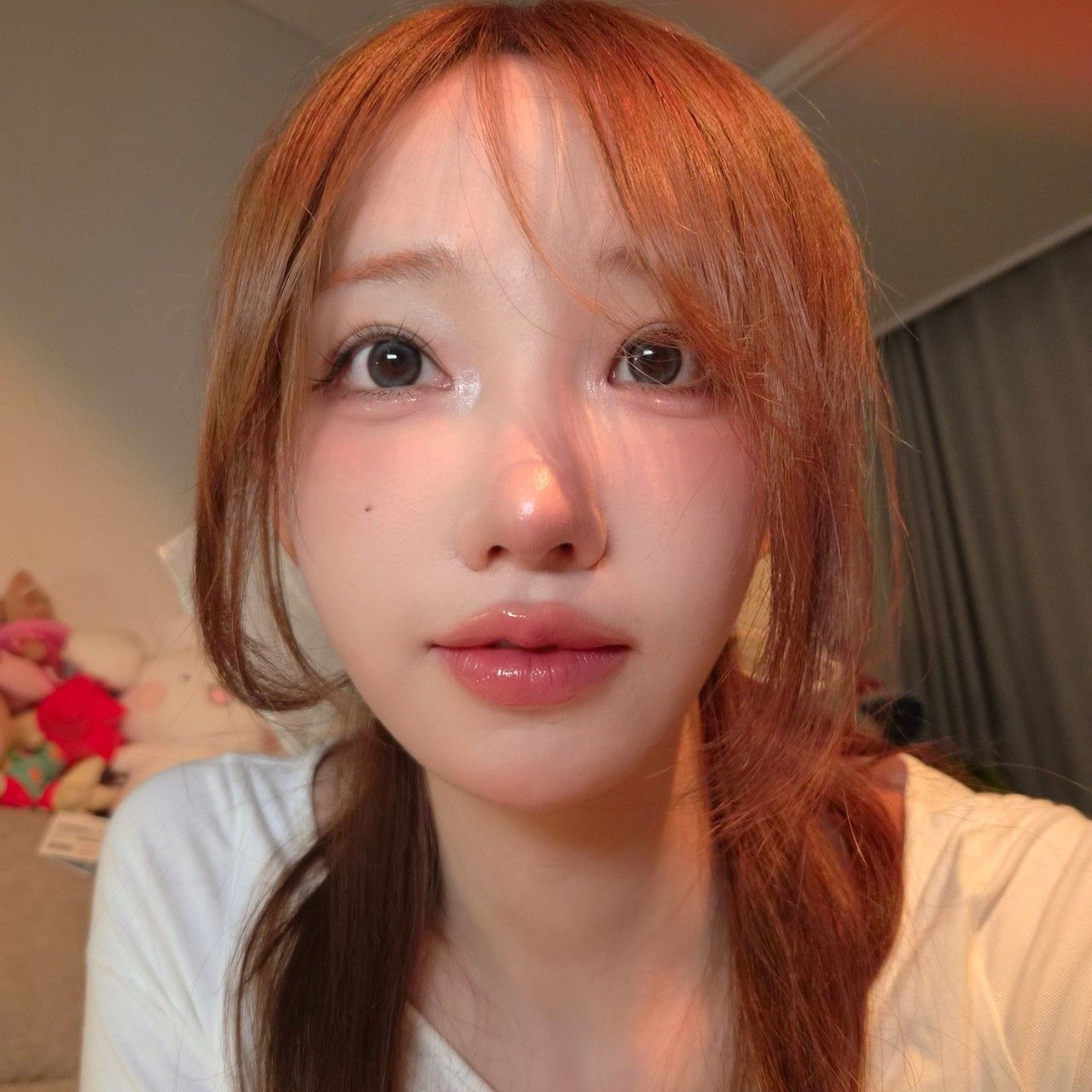 A moment captured by QWER's fan