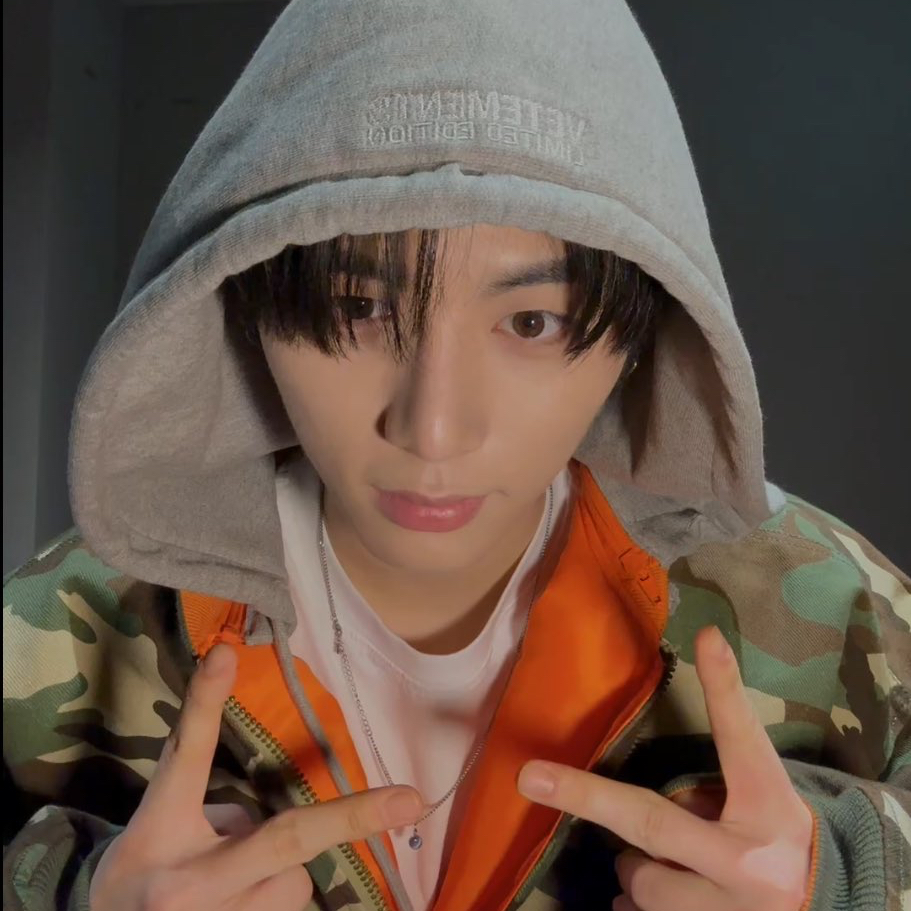 A moment captured by Taesan (BOYNEXTDOOR)'s fan