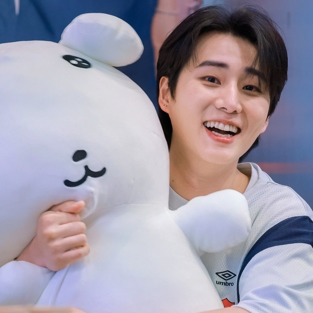 Latest photo of Young K (DAY6)