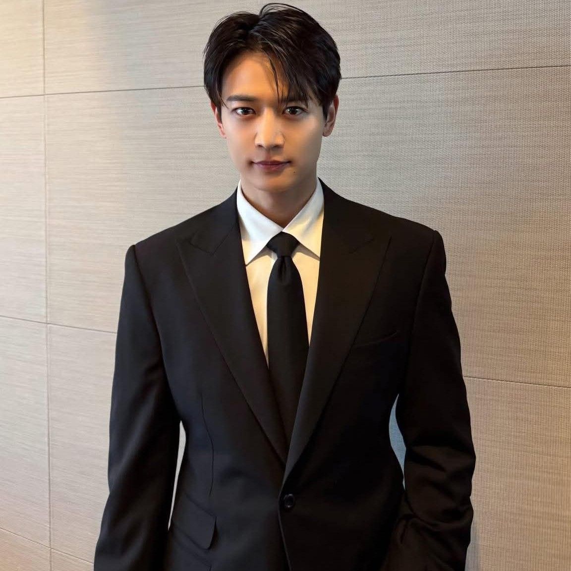 Latest photo of Minho (SHINee)