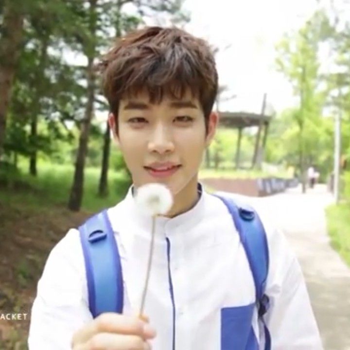 Latest photo of MJ (ASTRO)