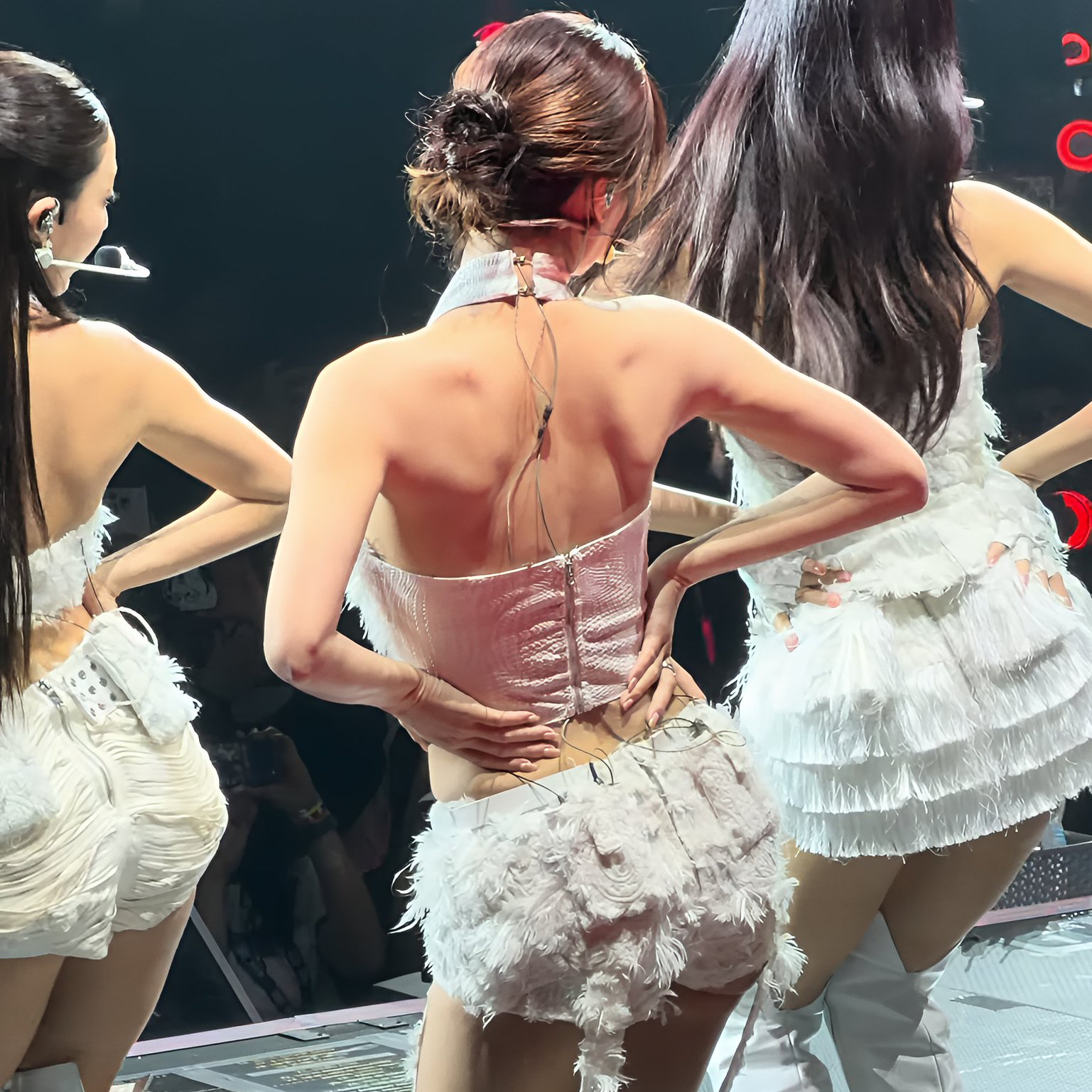 모모 (TWICE) 최근 활동샷