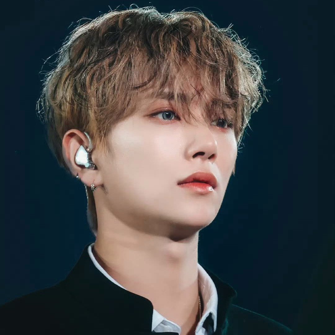 Behind-the-scenes cut of Joshua (SEVENTEEN)