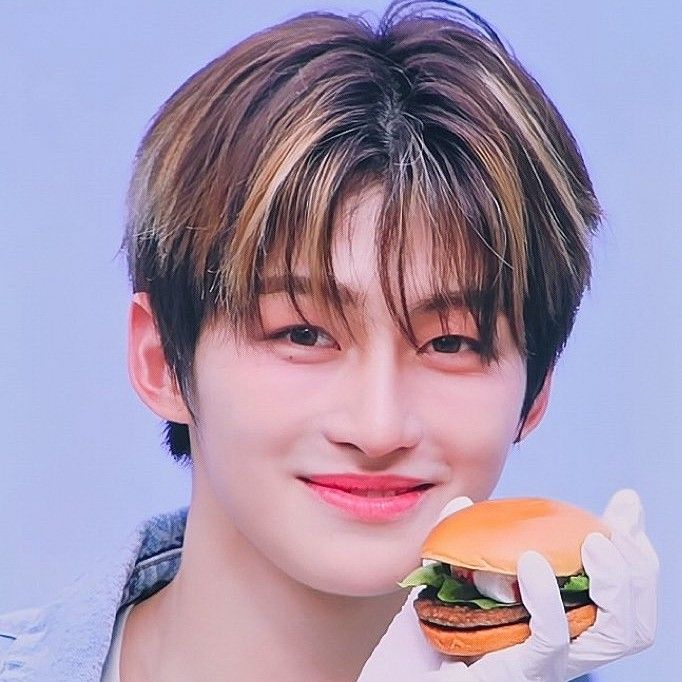 A moment captured by Jihoon (TWS)'s fan