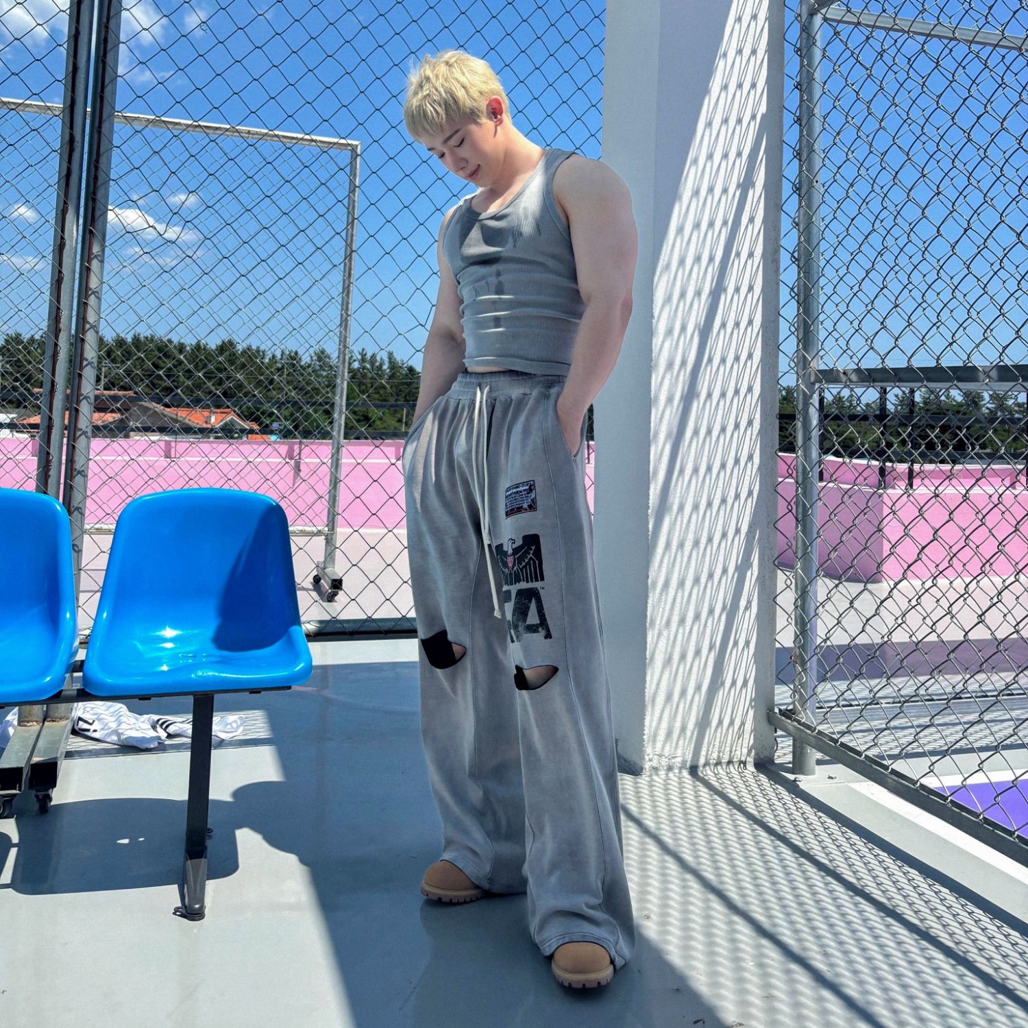 Behind-the-scenes cut of Wonho