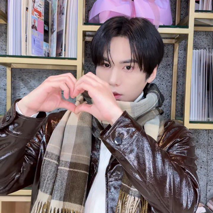 아스트로의 비하인드 컷