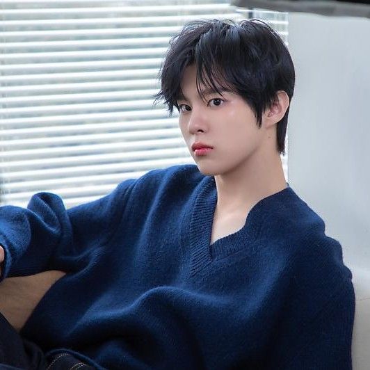 김우석 최근 활동샷